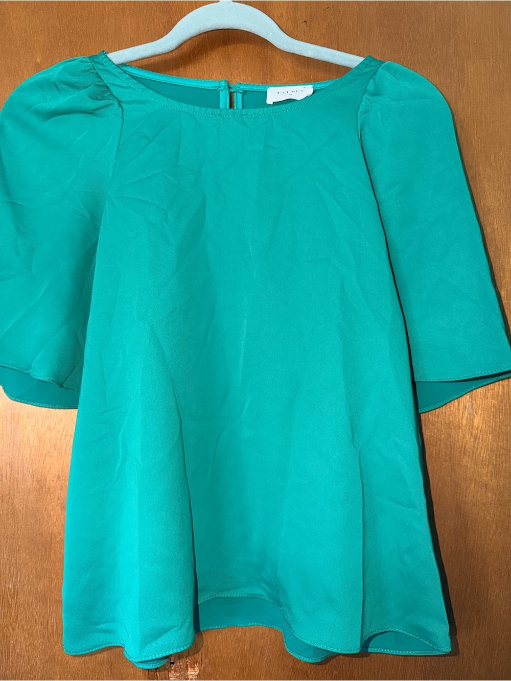 Everly blouse Flutter Sleeve Blouse in green